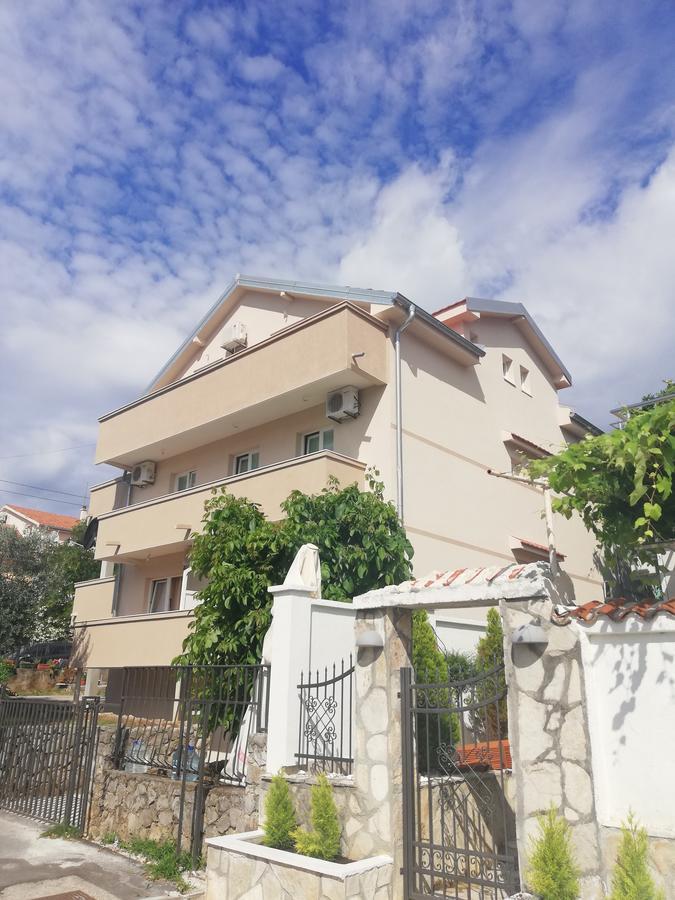 Apartmani Beljkas Tivat Exterior photo